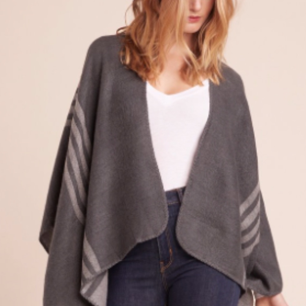 Grey reversible poncho